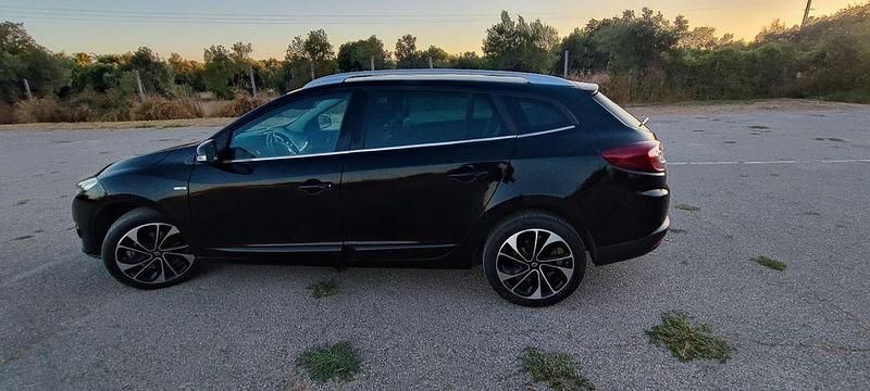 Usado 2016 Renault Mégane III Bose Edition Carrinha | € 8.500 (Bom preço) - Imagem 1/4