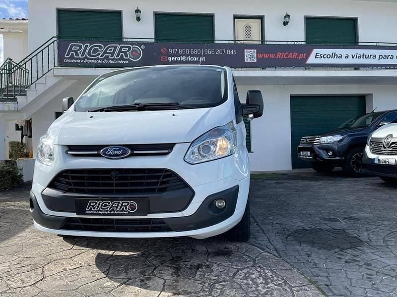Usado Ford Transit Custom 125 HP (91 kW) 2015 Branco