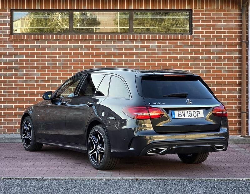 Usado Mercedes C300e AMG 306 HP (225 kW) 2020 Sedan