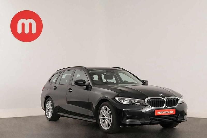 Preto Usado 2020 BMW 318 Carrinha | € 37.999 - Imagem 1/4