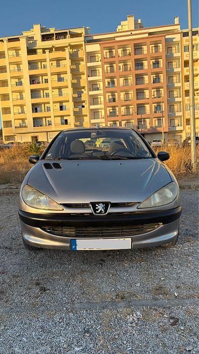 Usado 2001 Peugeot 206 Sedan | € 1.300 (Super Preço) - Imagem 1/4