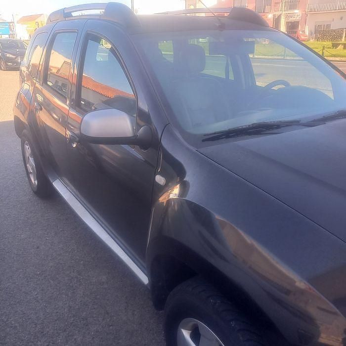 Usado 2011 Dacia Duster Prestige SUV | € 5.500 - Imagem 1/4