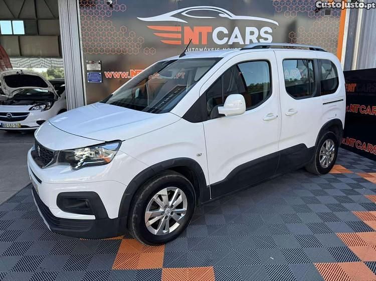 Branco Usado 2019 Peugeot Rifter Allure Monovolume | € 18.900 - Imagem 1/1