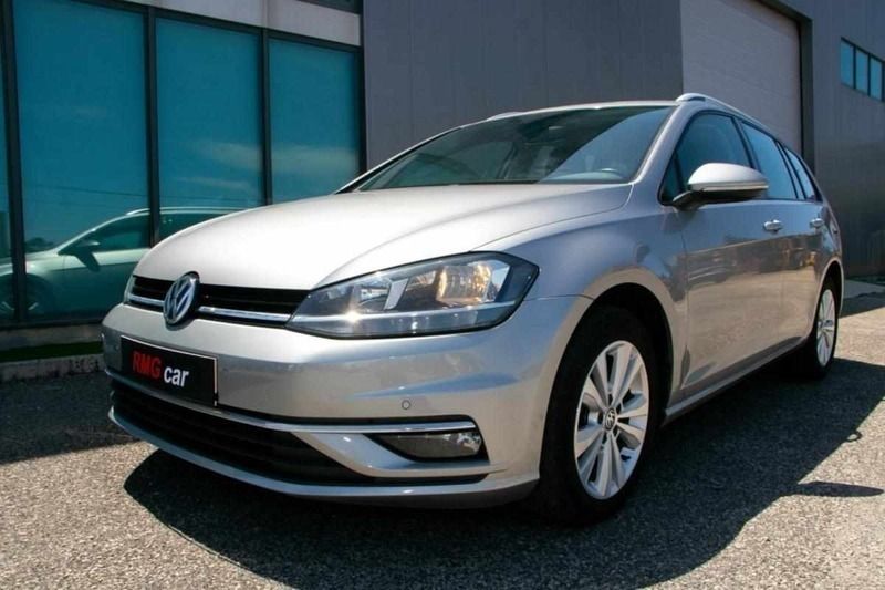 Cinzento (metalizada) Usado 2017 VW Golf VII Carrinha | € 13.900 (Preço justo) - Imagem 1/4