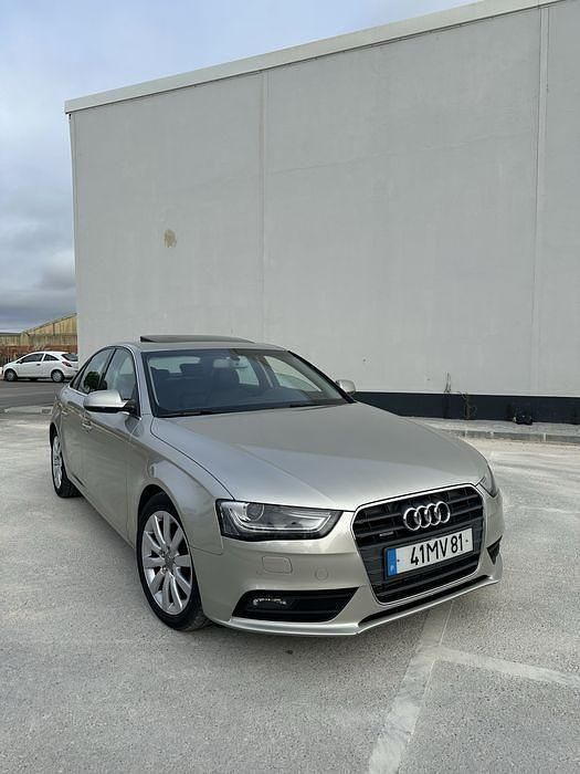 Usado 2012 Audi A4 Sport Sedan | € 12.900 (Super Preço) - Imagem 1/4