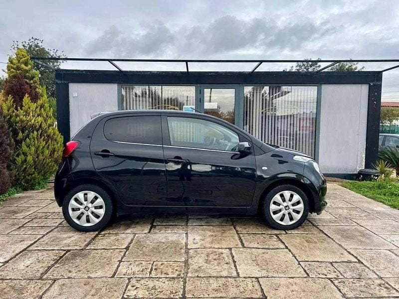 Usado Citroën C1 Feel 68 HP (50 kW) 2018 Preto Citadino