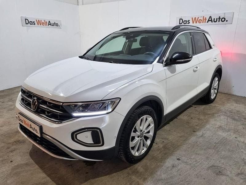 Branco Usado 2022 VW T-Roc Life SUV | € 21.400 (Preço justo) - Imagem 1/4