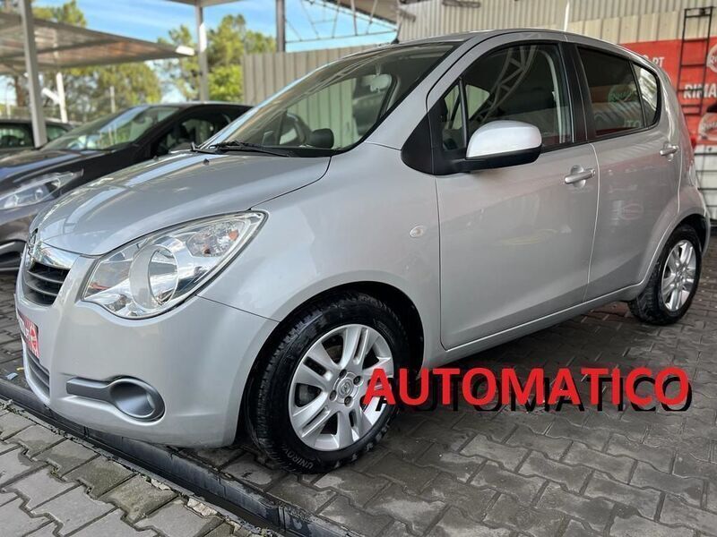 Cinzento Usado 2012 Opel Agila Enjoy | € 10.999 - Imagem 1/4