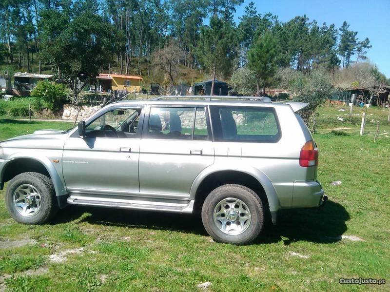 Mitsubishi pajero sport 1999