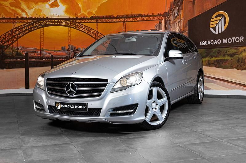 Cinza Usado 2013 Mercedes R350 Monovolume | € 18.900 - Imagem 1/4
