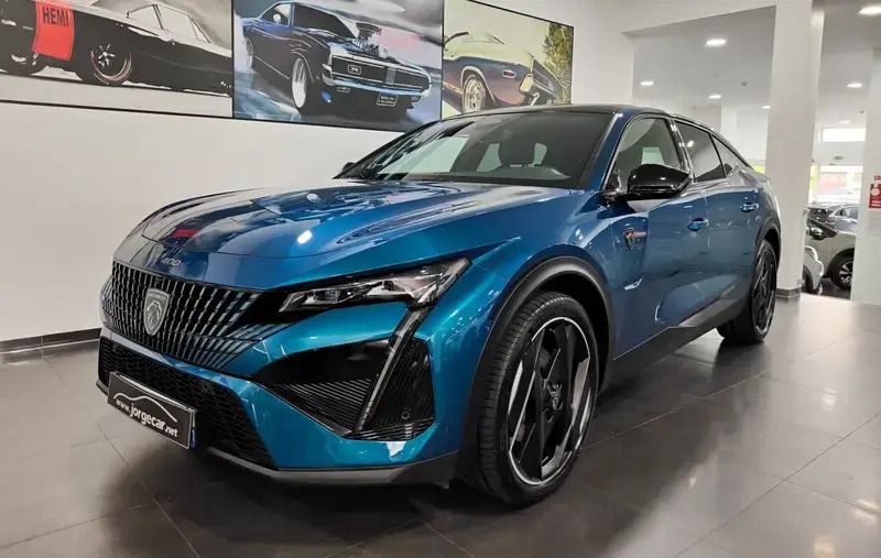Verde Usado 2022 Peugeot 408 GT Sedan | € 31.990 (Bom preço) - Imagem 1/4