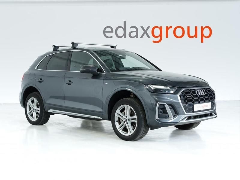 Cinza Usado 2021 Audi Q5 S-Line SUV | € 37.990 - Imagem 1/4