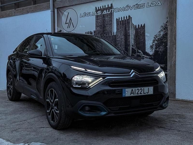 Usado Citroën e-C4 100 kW (136 HP) 2021 Preto