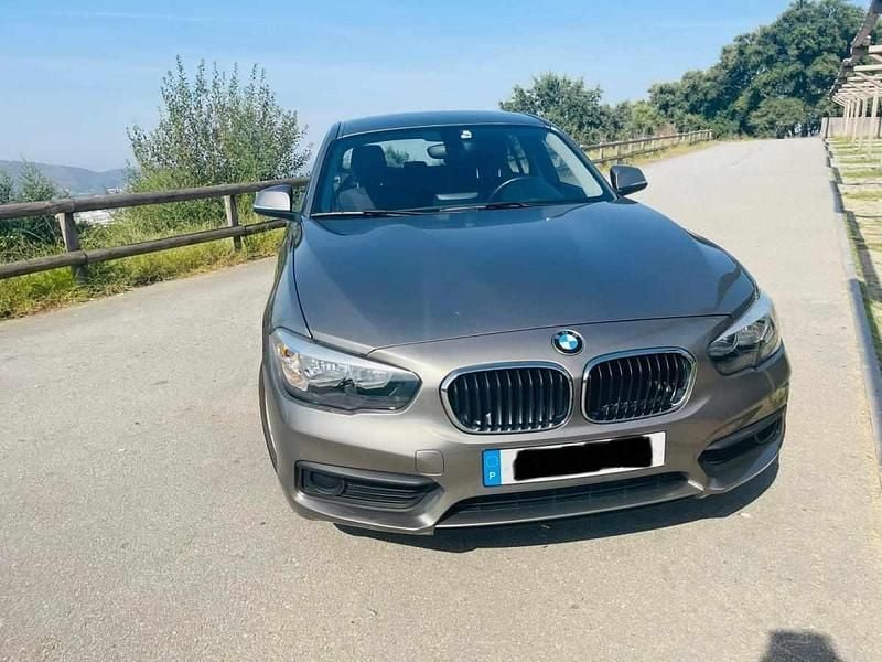 Usado BMW 116 116 HP (85 kW) 2015 Cinzento Citadino