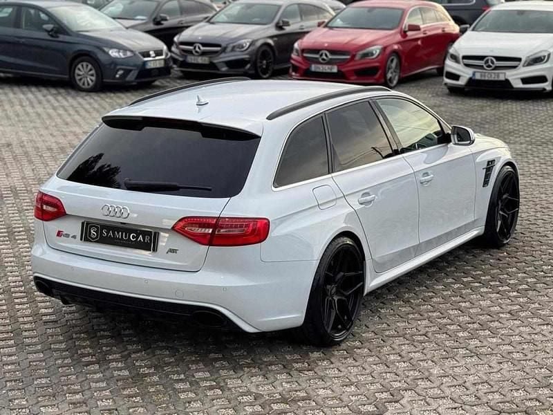 Usado Audi A4 450 HP (330 kW) 2012 Branco Carrinha