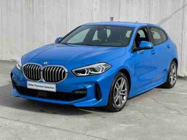 Azul Usado 2023 BMW 116 Shadowline Citadino | € 36.000 (Caro) - Imagem 1/4