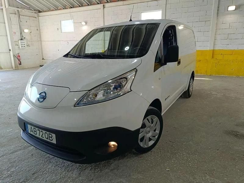 Branco Usado 2020 Nissan e-NV200 Van | € 13.900 - Imagem 1/4