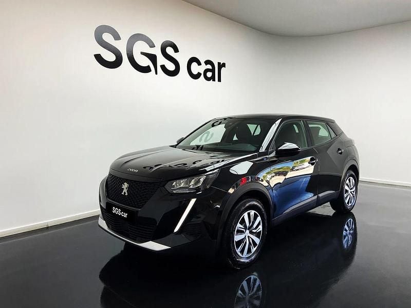 Preto Usado 2023 Peugeot e-2008 Active SUV | € 26.200 (Preço justo) - Imagem 1/4