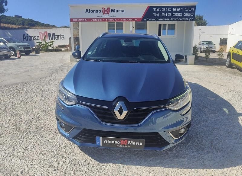 Azul Usado 2019 Renault Mégane GrandTour LIMITED Carrinha | € 12.500 (Preço justo) - Imagem 1/4