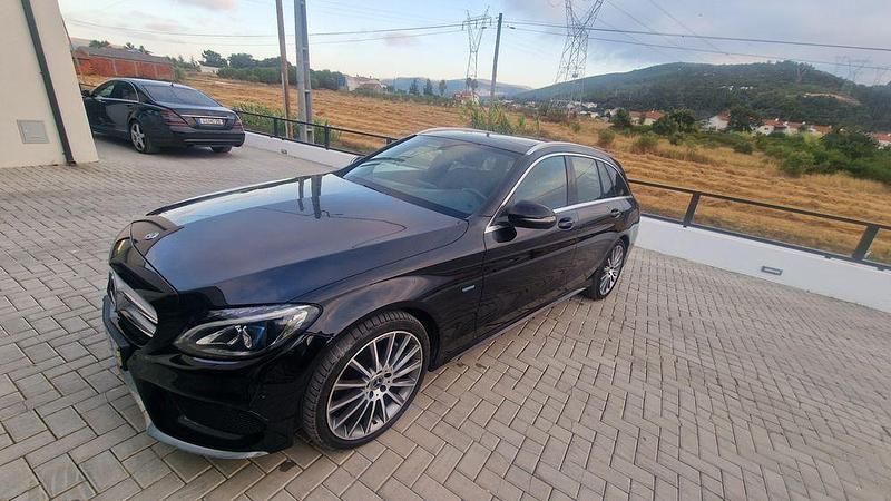 Usado 2017 Mercedes C350e Sedan | € 21.000 - Imagem 1/4