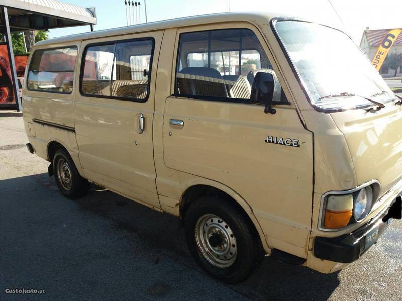 Sold Toyota HiAce 9 lugares 1 dono. - Carros usados para venda