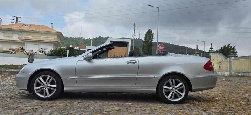 Cinzento Usado 2007 Mercedes CLK280 Cabrios | € 14.990 - Imagem 1/4