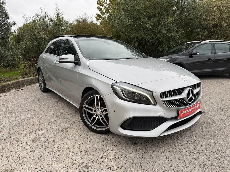 Cinza Usado 2017 Mercedes CLA180 AMG line Sedan | € 20.500 (Preço justo) - Imagem 1/4
