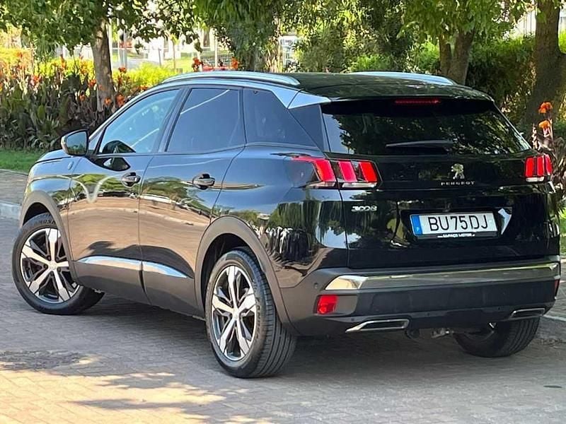 Preto Usado 2018 Peugeot 3008 Allure SUV | € 15.997 (Preço justo) - Imagem 1/4