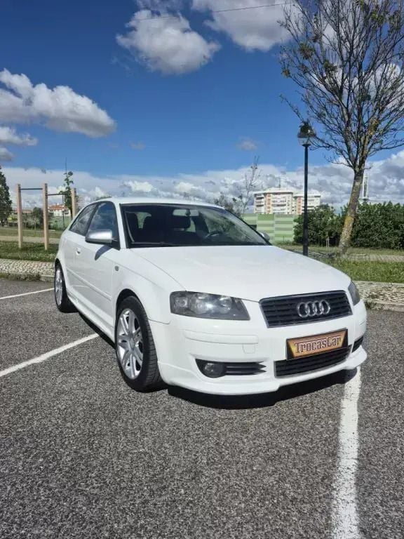 Usado Audi A3 Sport 140 HP (102 kW) 2004 Branco Coupé