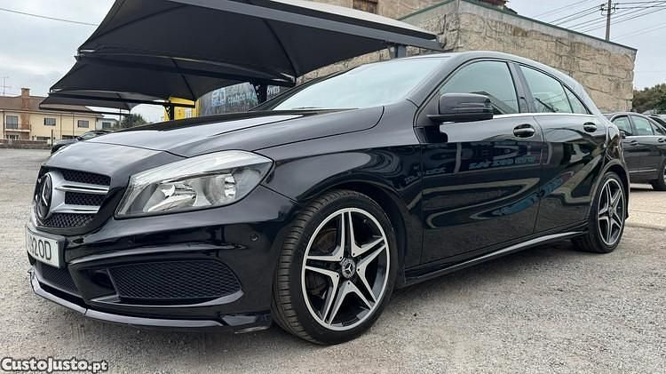 Usado Mercedes A180 AMG line 109 HP (80 kW) 2014 Preto Citadino