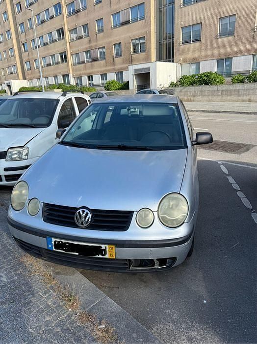 Usado 2001 VW Polo Sedan | € 1.050 - Imagem 1/4
