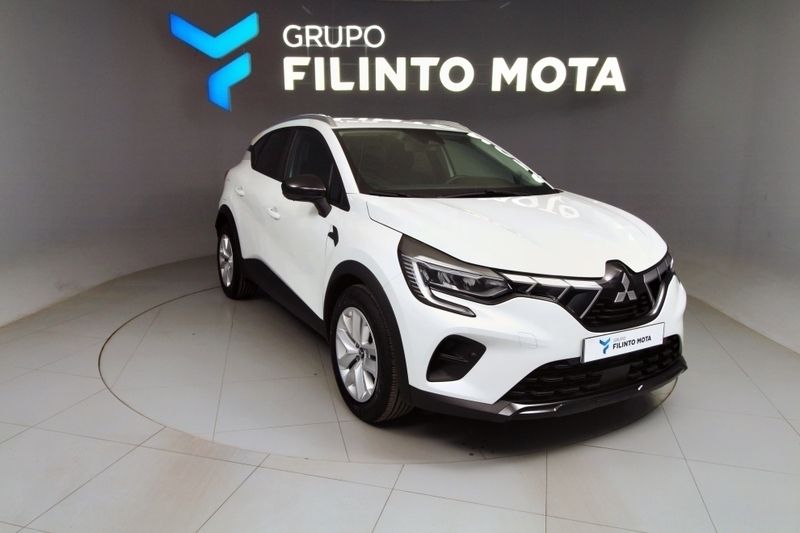 Branco Usado 2023 Mitsubishi ASX Invite SUV | € 18.490 (Preço justo) - Imagem 1/1