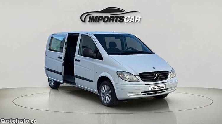 Branco Usado 2008 Mercedes Vito Monovolume | € 13.999 - Imagem 1/1