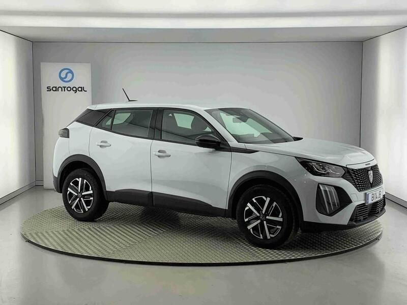Branco Usado 2024 Peugeot 2008 Active SUV | € 22.990 (Preço justo) - Imagem 1/3
