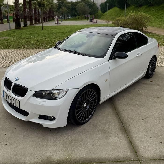 Usado 2008 BMW 335 Coupé | € 21.990 - Imagem 1/4