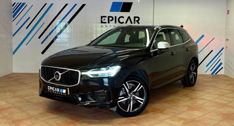 Preto Usado 2018 Volvo XC60 R-Design SUV | € 41.900 (Caro) - Imagem 1/4