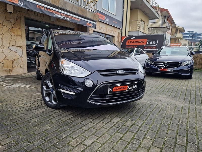 Preto Usado 2010 Ford S-MAX Titanium Monovolume | € 10.990 (Preço justo) - Imagem 1/4