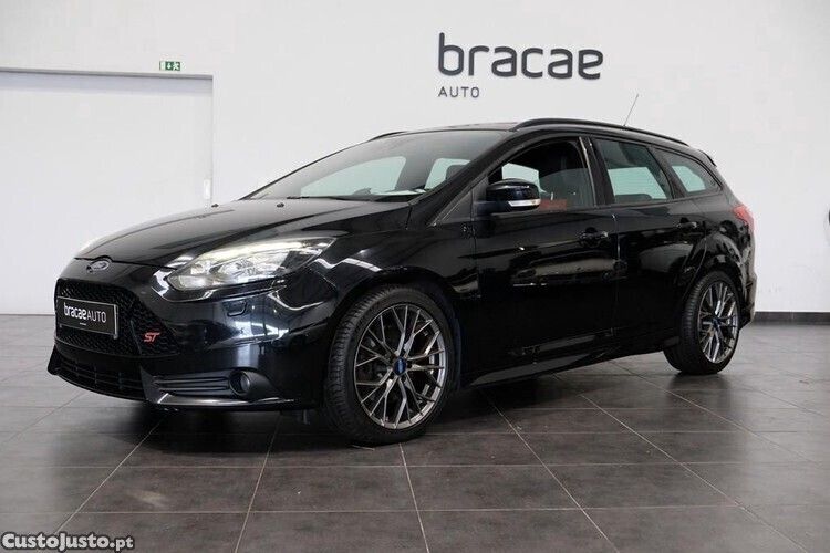 Preto Usado 2014 Ford Focus ST Carrinha | € 15.900 - Imagem 1/1