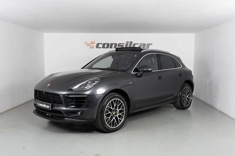 Cinzento Usado 2017 Porsche Macan SUV | € 39.890 - Imagem 1/4