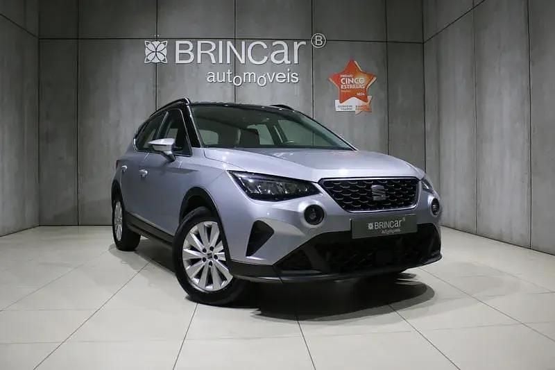 Cinza Usado 2023 Seat Arona Style SUV | € 14.990 (Bom preço) - Imagem 1/4