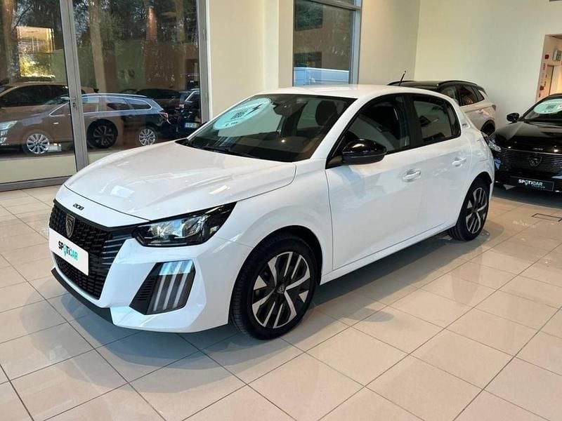 Branco Usado 2025 Peugeot e-208 Style Citadino | € 26.850 - Imagem 1/4