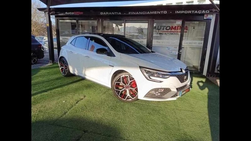 Branco Usado 2023 Renault Mégane IV Trophy Citadino | € 54.750 - Imagem 1/4