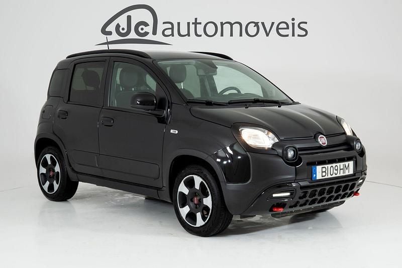 Preto Usado 2024 Fiat Panda Cross Cross Citadino | € 14.400 (Preço justo) - Imagem 1/4