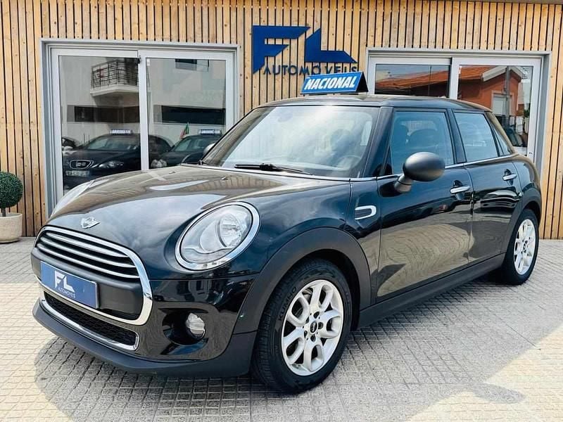 Preto Usado 2017 Mini ONE Citadino | € 14.500 (Bom preço) - Imagem 1/4