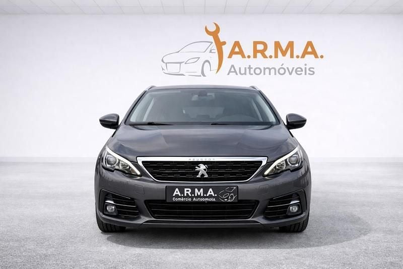 Cinzento Usado 2019 Peugeot 308 SW Carrinha | € 10.150 (Super Preço) - Imagem 1/4
