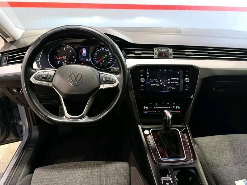 Usado VW Passat Business 122 HP (89 kW) 2022 Cinza Carrinha