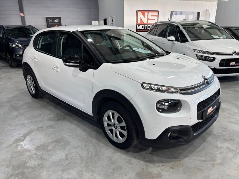 Branco Usado 2019 Citroën C3 Feel Citadino | € 11.900 (Preço justo) - Imagem 1/4