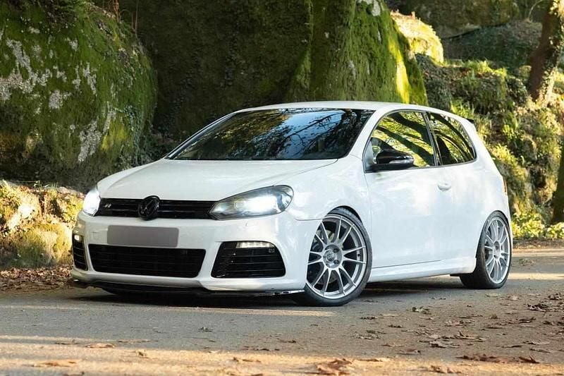 Branco Usado 2012 VW Golf VII R | € 23.500 - Imagem 1/4