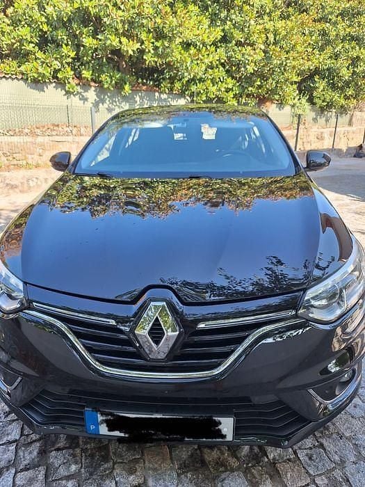 Usado 2017 Renault Mégane IV Sedan | € 13.650 (Preço justo) - Imagem 1/4