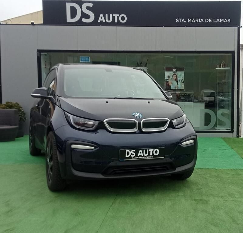 Azul Usado 2020 BMW i3 Citadino | € 21.000 (Preço justo) - Imagem 1/4
